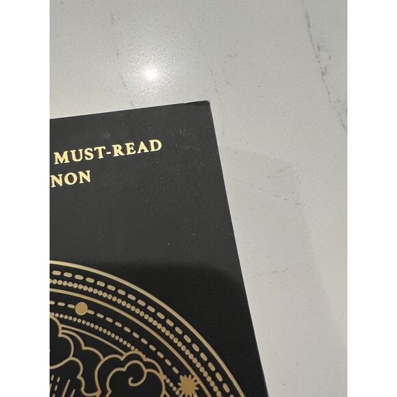 Fourth Wing Paperback- Empyrean Series Book 1- Rebecca Yarros- Brand New 3 - Picture 5 of 6